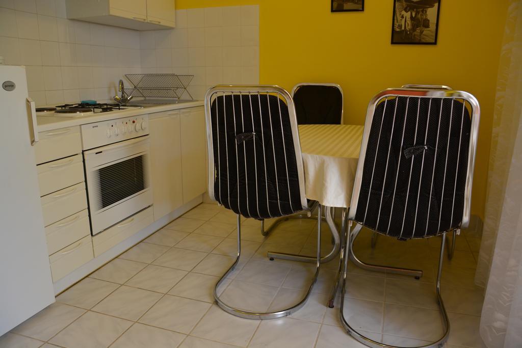 Apartments Gareta Градац Стая снимка