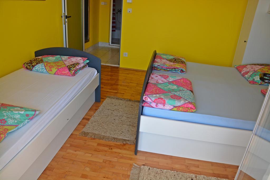 Apartments Gareta Градац Стая снимка