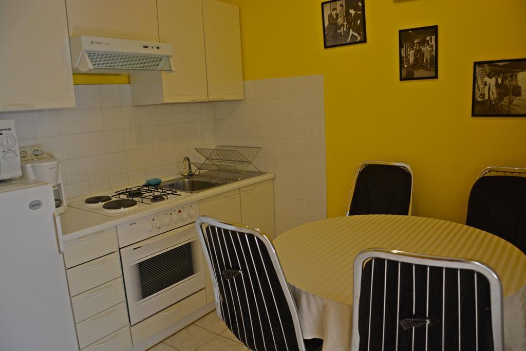 Apartments Gareta Градац Стая снимка